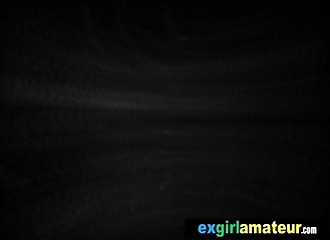 Ses énormes nibards sexy ont la vedette