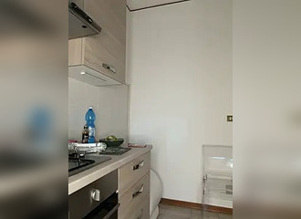 Cette française est en live sur Nasty.flirt !