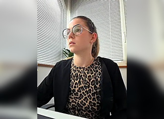 Cette française est en live sur Nasty.flirt !