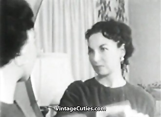 Des pin-up vintage font dans la pornographie