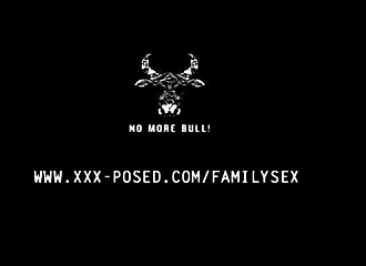 Sucé par une garce qui adore ça