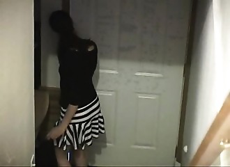 Brunette sexy lors de son premier porno