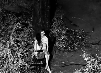 Couple caught fingering in the park