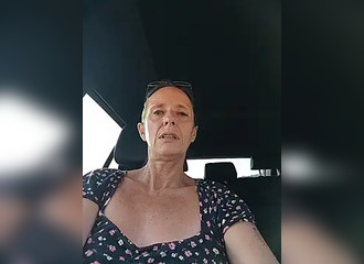 Cette française est en live sur Nasty.flirt !